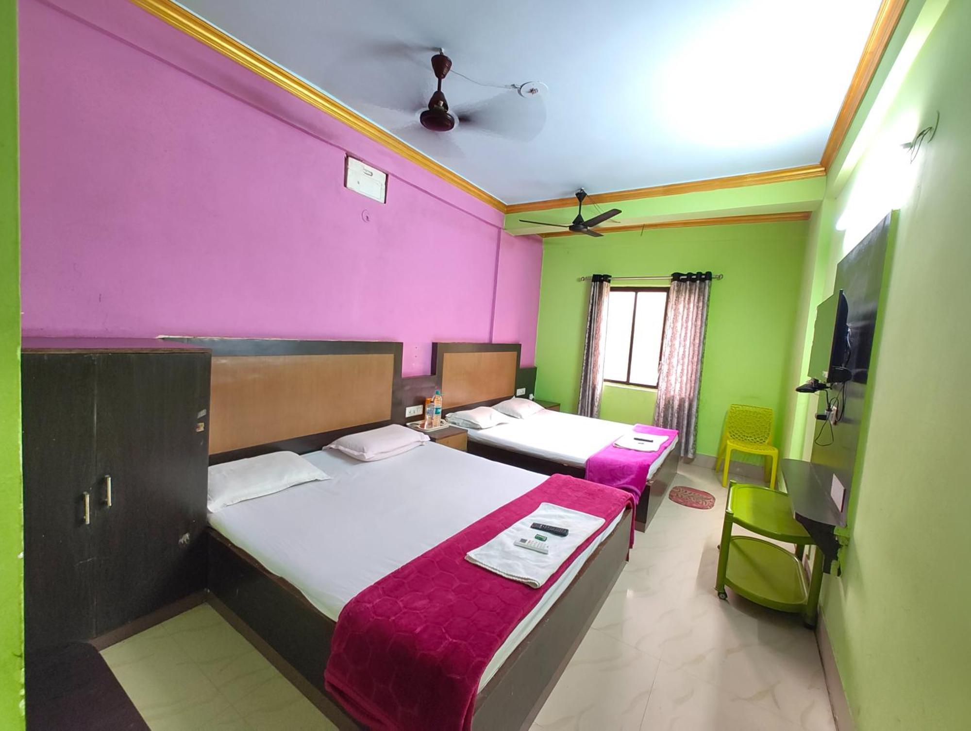 Goroomgo Samrat Palace Puri Near Sea Beach With Parking Facilities - Restaurant Available - Couple Friendly Εξωτερικό φωτογραφία