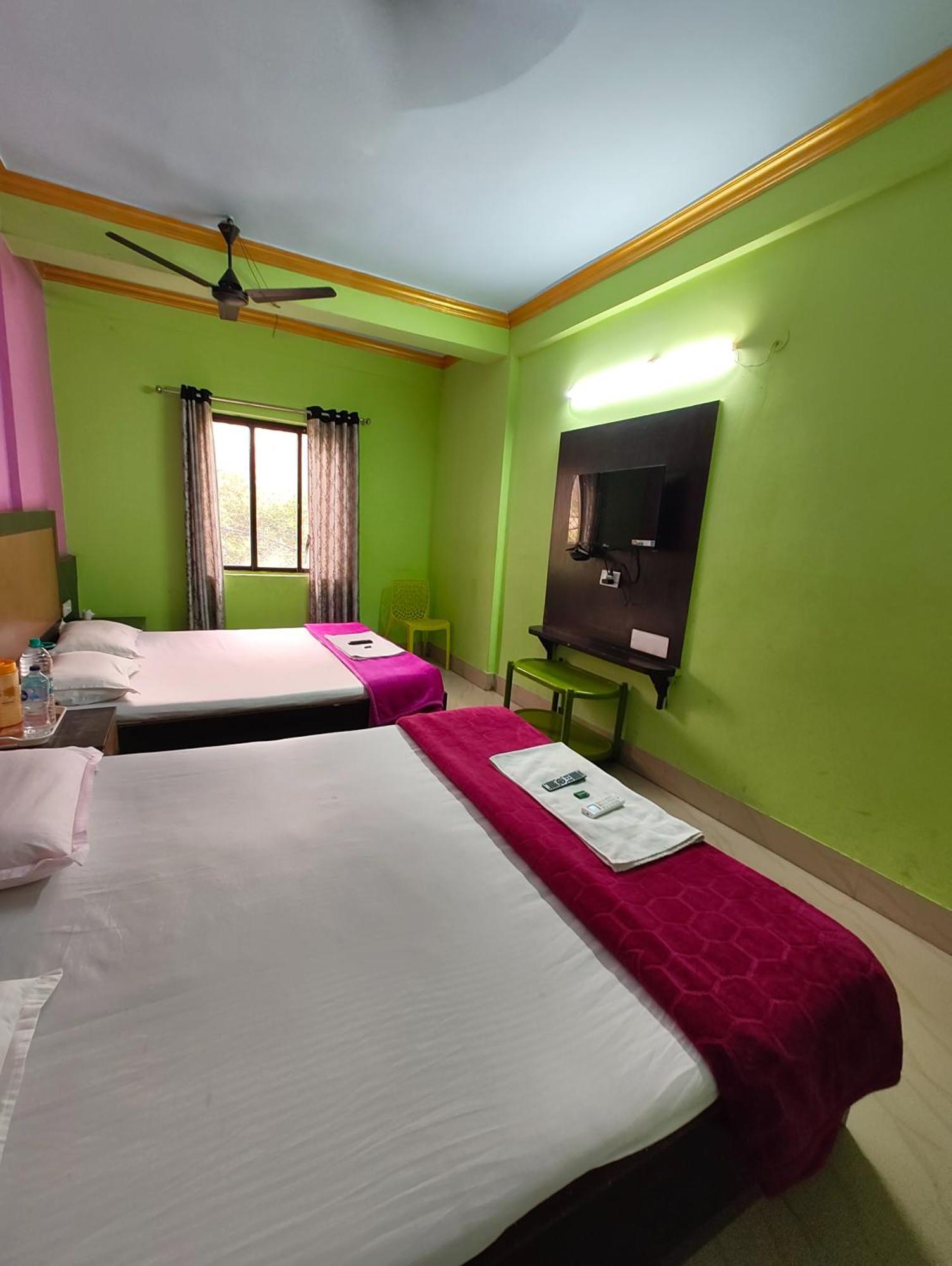 Goroomgo Samrat Palace Puri Near Sea Beach With Parking Facilities - Restaurant Available - Couple Friendly Εξωτερικό φωτογραφία