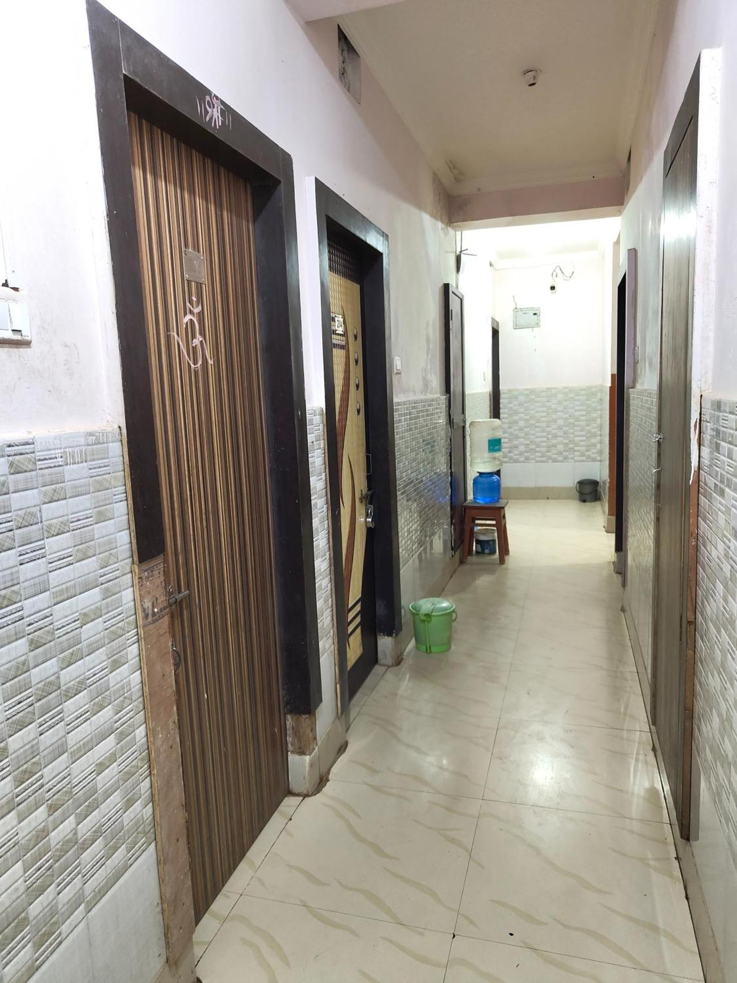 Goroomgo Samrat Palace Puri Near Sea Beach With Parking Facilities - Restaurant Available - Couple Friendly Εξωτερικό φωτογραφία